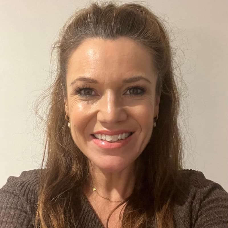 Kate Munson, tutor